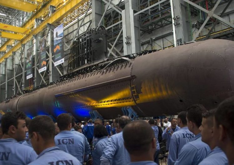 Brésil : livraison du sous-marin Riachuelo produit par Naval Group