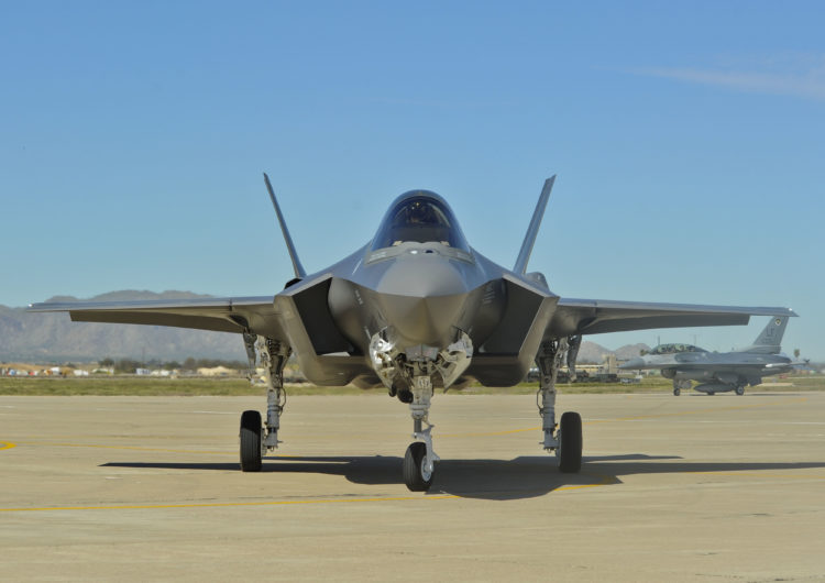 Japon : Demande d’augmentation du budget militaire pour l’hypersonique et les F-35
