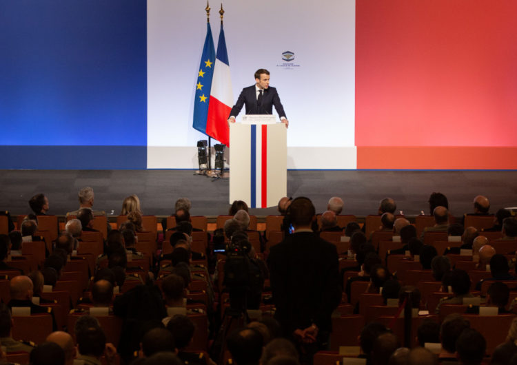 Discours d’Emmanuel Macron sur la stratégie française de défense et de dissuasion